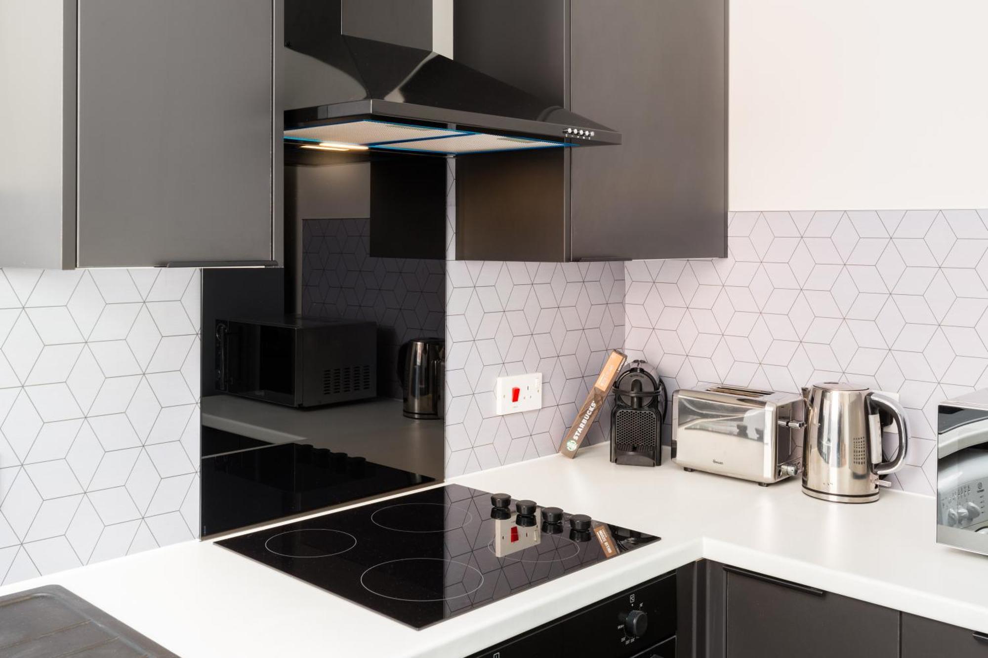 Modern 2-bedroom With Free Parking In * Leamington Spa